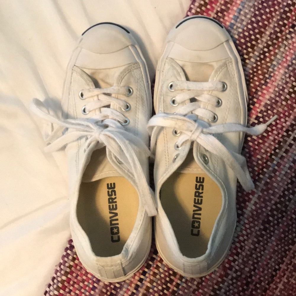 Vintage white converse